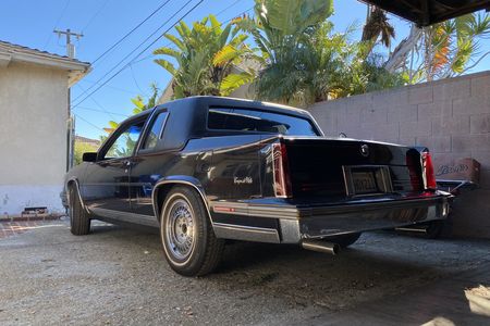 1988 Cadillac Coupe deVille