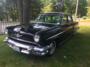 1954 Lincoln Capri