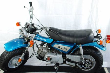 1975 Suzuki RV-90
