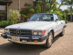 1987 Mercedes-Benz 560SL