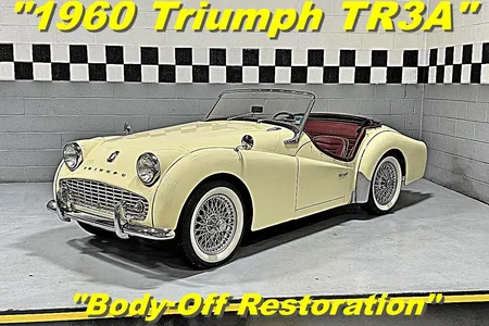 Vitesse 1/43 Triumph TR3A Open Convertible – Jaune – 1958-61