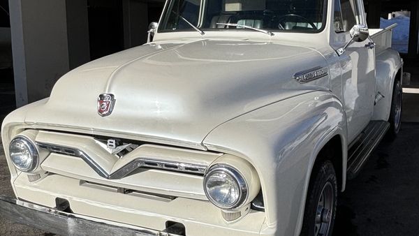 1953 Ford F-100