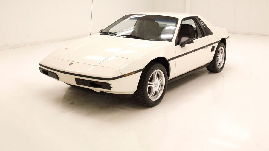 1984 Pontiac Fiero 2M4 