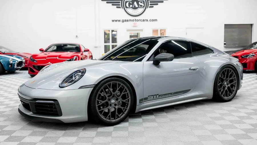 2023 Porsche 911
