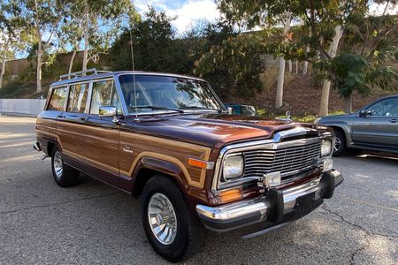 1984 Jeep Grand Wagoneer For Sale | Hemmings