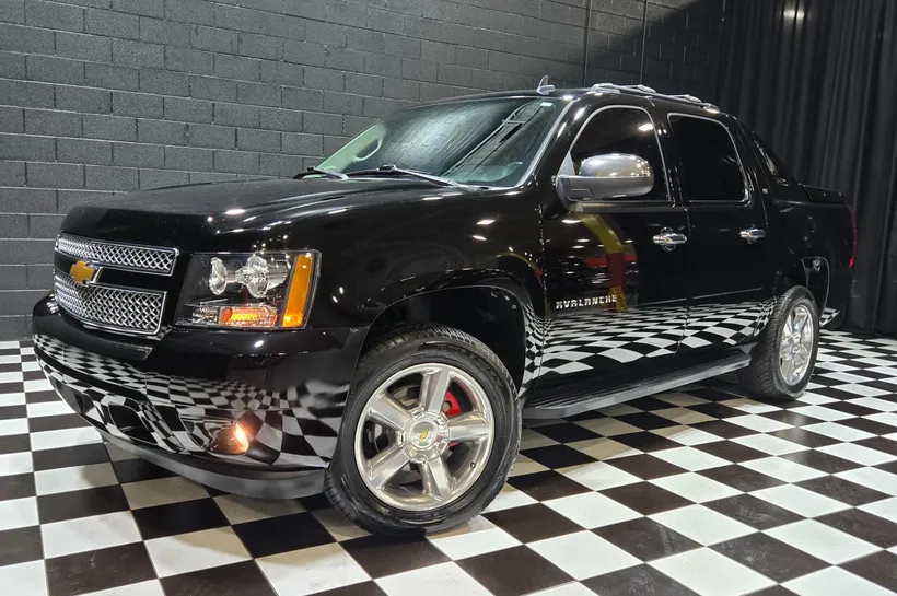 2012 Chevrolet Avalanche Pickup Addison, Illinois | Hemmings