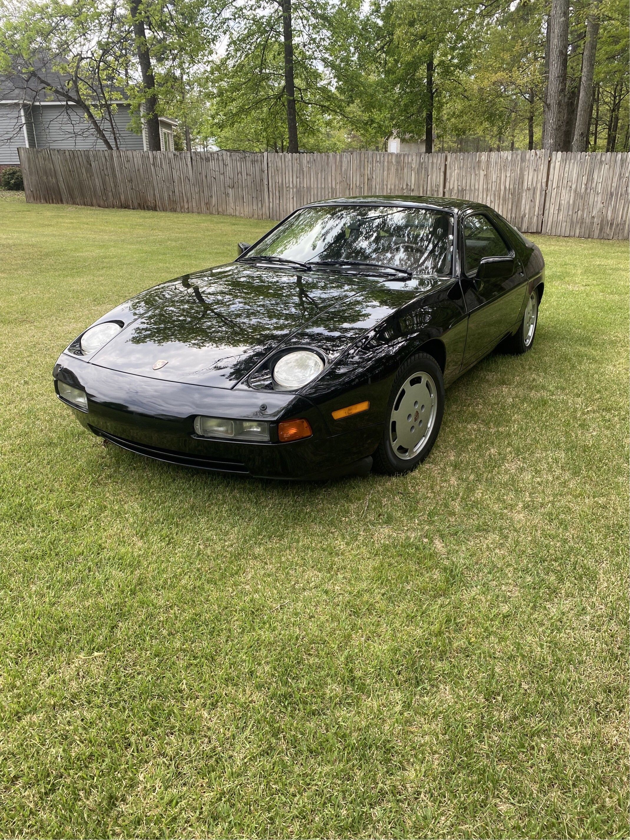 1987 Porsche 928 S4