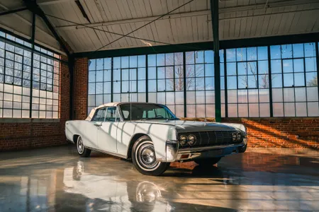 SOLD! 1976 Lincoln Continental Mark IV in O'Fallon, IL