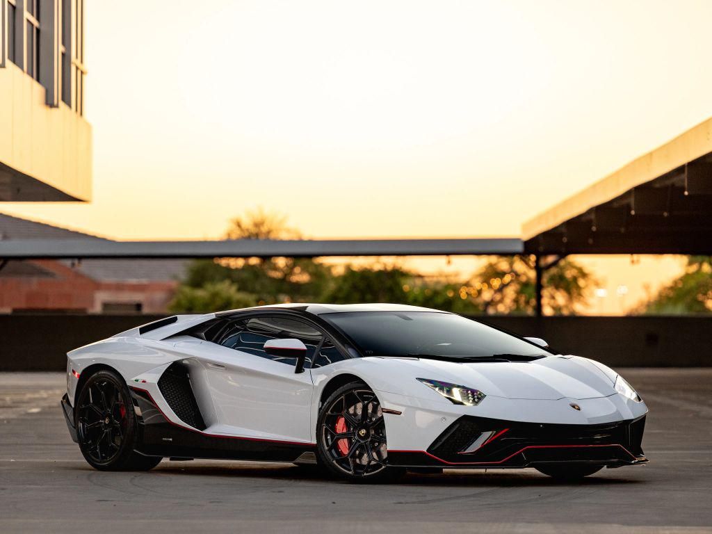 2022 Lamborghini Aventador
