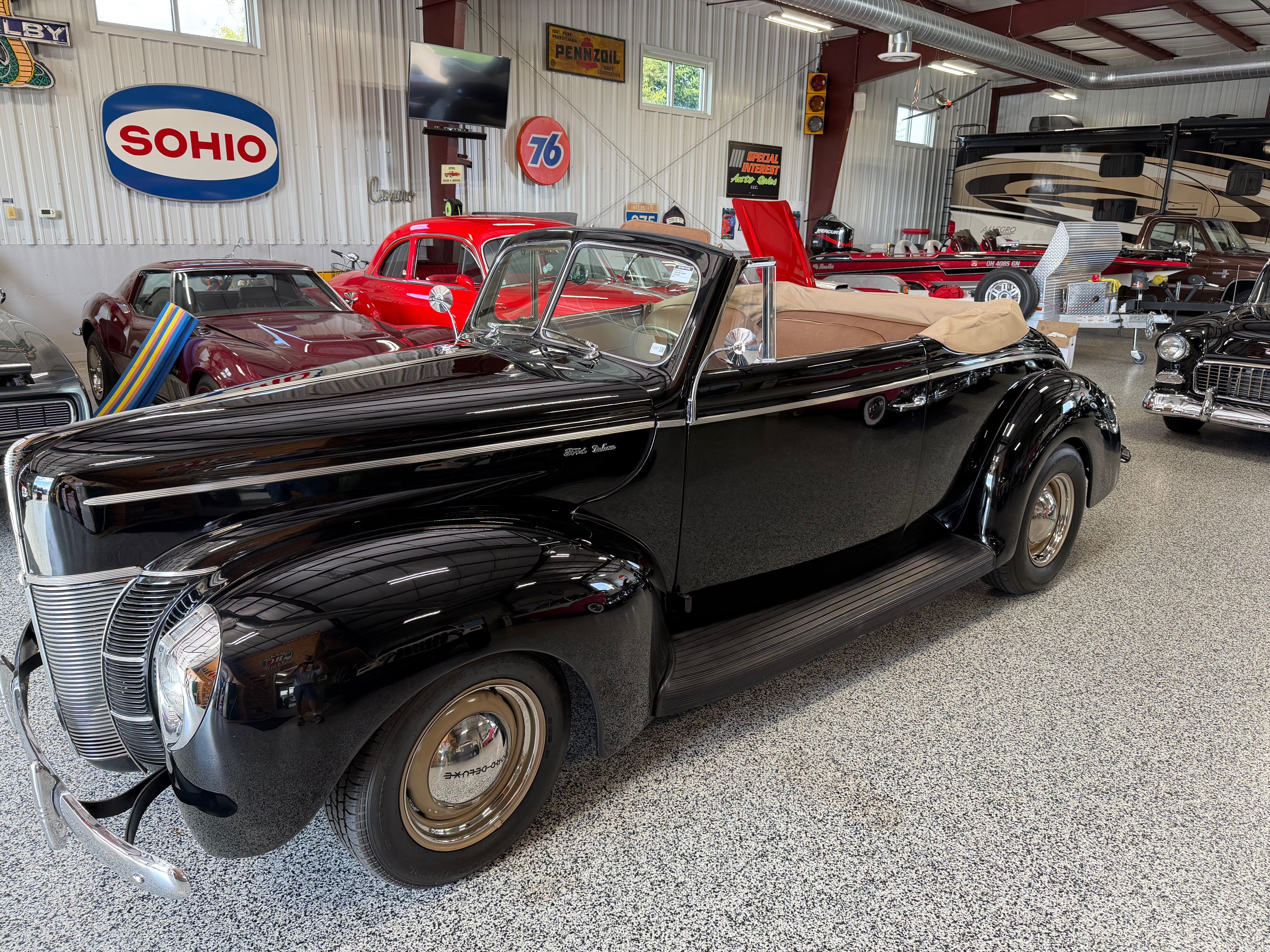 1940 Ford Deluxe