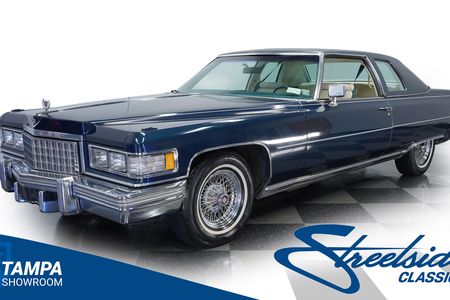 Clássicos: Cadillac DeVille, um cupê de 2 toneladas com motor de 8