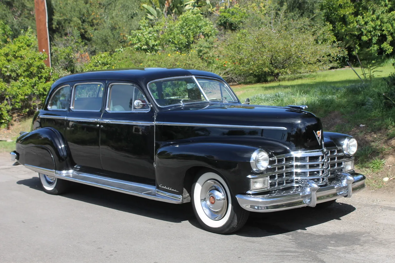 Sold - 1948 Cadillac 7533x Series 75 Divider Window 7 Passenger