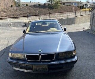 2001 BMW 7 Series 740iL