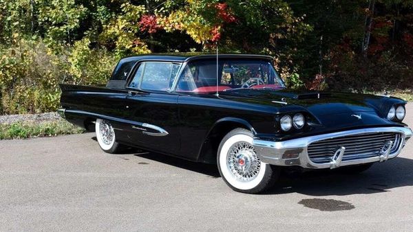 1959 Ford Thunderbird