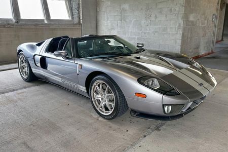 Ford gt 2000 best sale